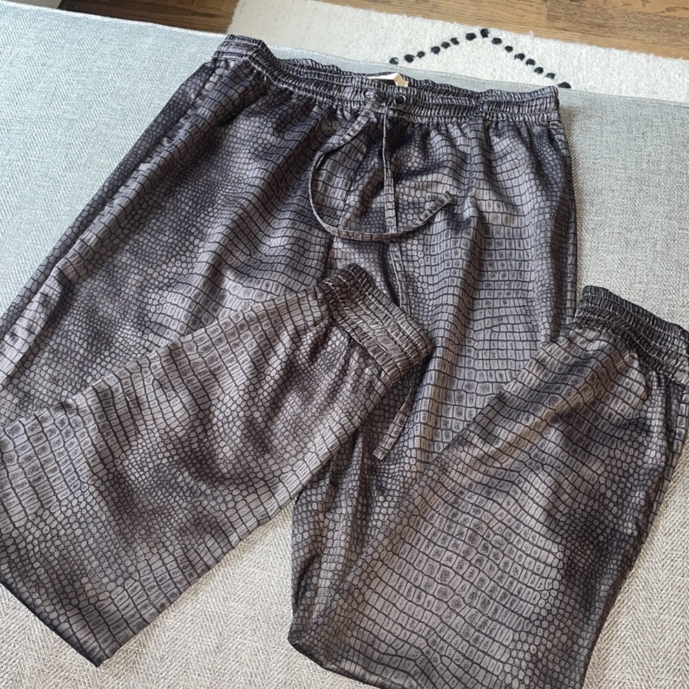Capulet Women’s Snakeskin Print Joggers